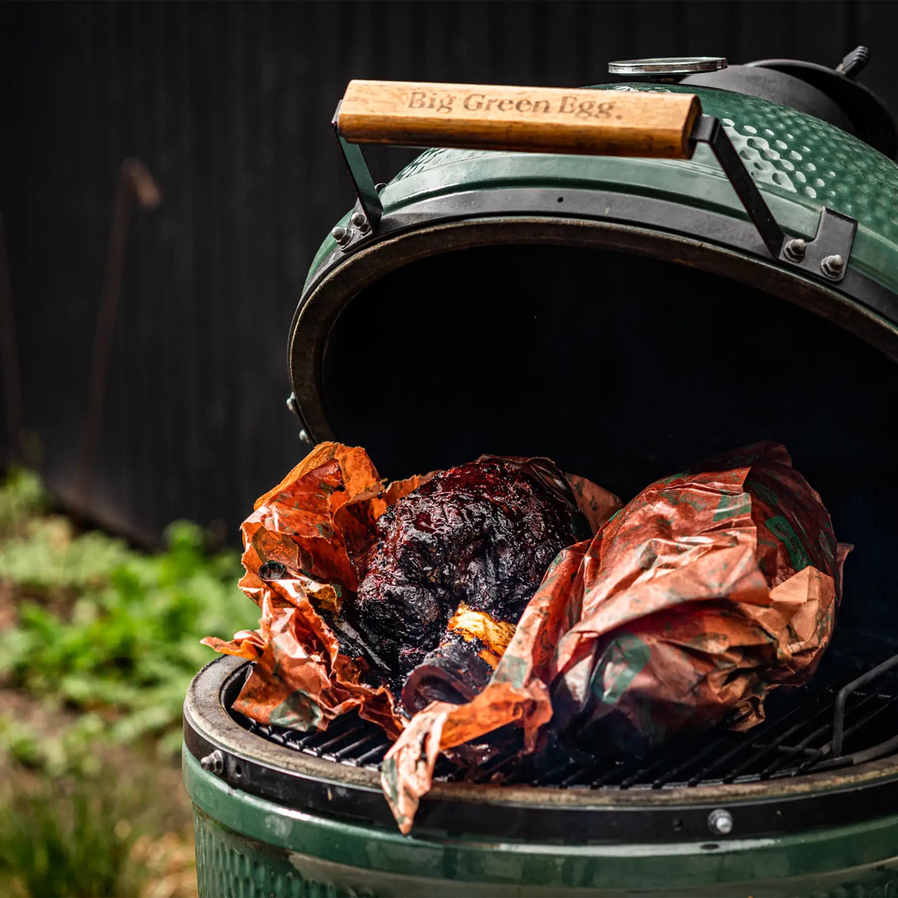 Metzger Papier mit Big Green Egg Logo