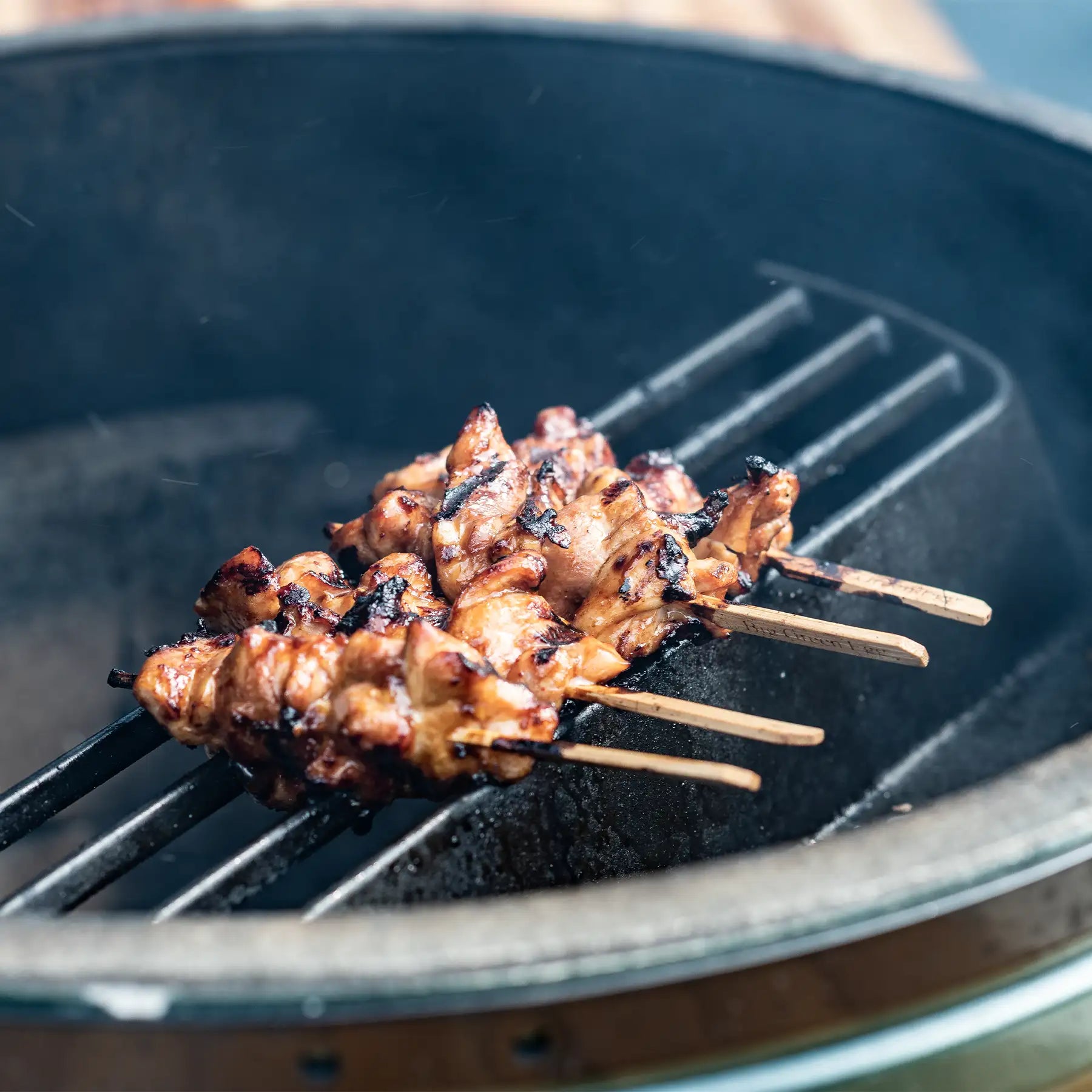 Satay-Grill aus Gusseisen